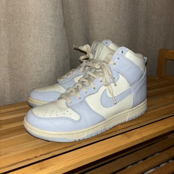 Nike Dunk High in Light Blue Grey - Picture 4 of 5
